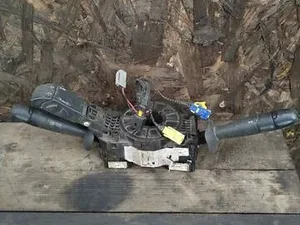 Підрульовий перемикач 8200002461, 34448401AM Renault Laguna II