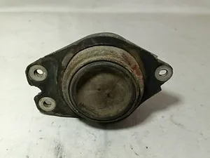 Подушка мотора Права 8200000011 Renault Laguna II