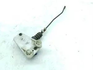 Привід замка дверей Audi 100 C3