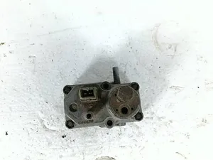 Регулятор тиску палива 035133403G Volkswagen Passat B3