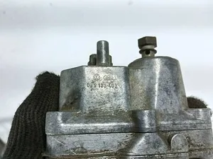 Регулятор тиску палива 035133403G Volkswagen Passat B3