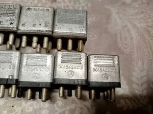 Реле 0015420219 Mercedes 124