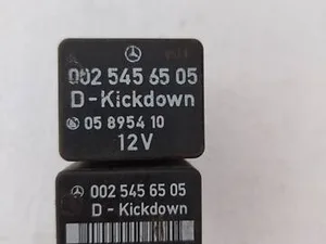 Реле 0025456505 Mercedes 124