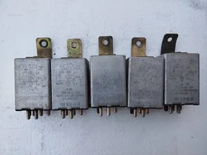 Реле 1078200110 Mercedes 123