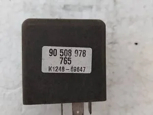 Реле 90508978 Opel Vectra B