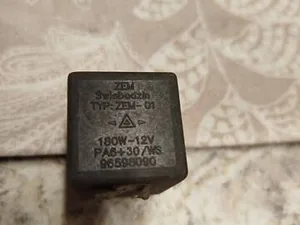 Реле поворотів 96598090 Daewoo Lanos