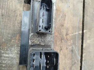 Реле свічок розжарювання 8200558438A Renault Megane III