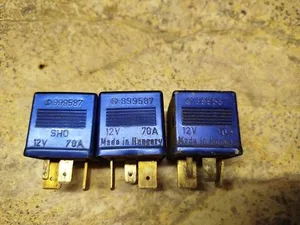 Реле свічок розжарювання 8A0951253 Audi A6