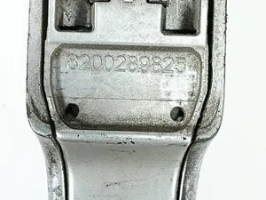 Ручка дверей передня 8200289825 Renault Megane II