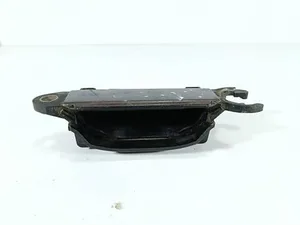 Ручка дверей передня ліва 4A0837205 Audi A6 C4