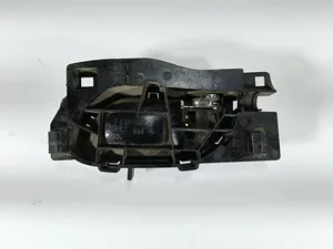 Ручка дверей внутрішня права 96526177VD Peugeot 407