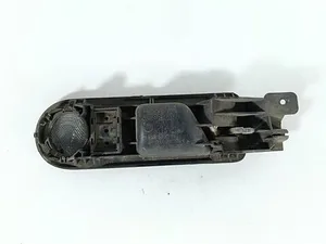 Ручка дверей внутрішня задня права 3B0839114 Volkswagen Passat B5