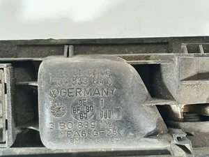 Ручка дверей внутрішня задня права 3B0839114 Volkswagen Passat B5
