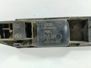 Ручка дверей внутрішня задня права 4A0839020 Audi A6 C4