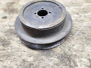 Шків помпи Mercedes W124 m102