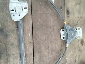 Склопідйомник Лівий Задній 3A0839401F Volkswagen Passat B4