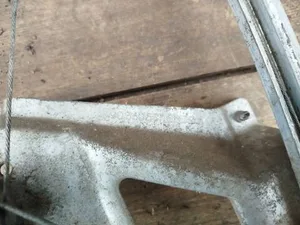 Склопідйомник Лівий Задній 90360537 Opel Astra F