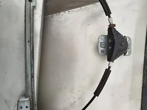 Склопідйомник Лівий Задній Volkswagen Passat B3