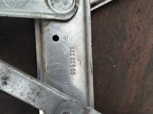 Склопідйомник Правий Передній 90520226 Opel Vectra B