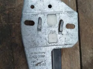 Склопідйомник Правий Задній 3A0839402 Volkswagen Passat B4