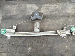 Склопідйомник Правий Задній 90459120 Opel Omega B