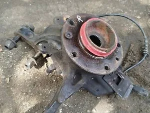 Ступиця передня права Renault Megane III