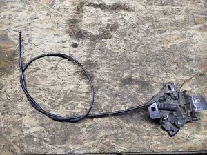 Трос капота із замком 3B0823509K Volkswagen Passat B5