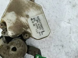 Замок дверей лівий 8055389907, 8255379907 Nissan Maxima 1995-2000