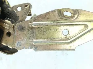 Замок дверей Лівий Передній 90277853, 90277855 Opel Vectra A, Omega A