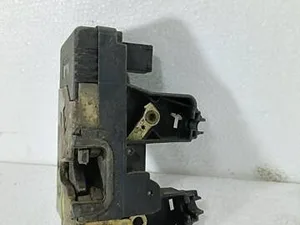 Замок дверей Лівий Задній 90561157 Opel Astra G 1998-2004