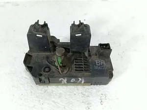Замок дверей Лівий Задній 90561157 Opel Astra G 1998-2004