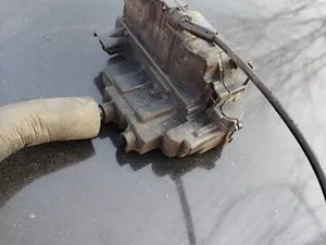 Замок дверей Правий Передній 805020001R Renault Megane III