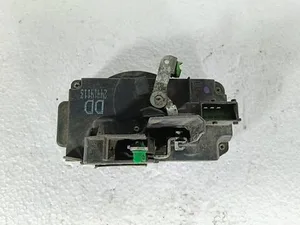 Замок дверей Правий Передній 24414113 Opel Vectra B 1999-2002