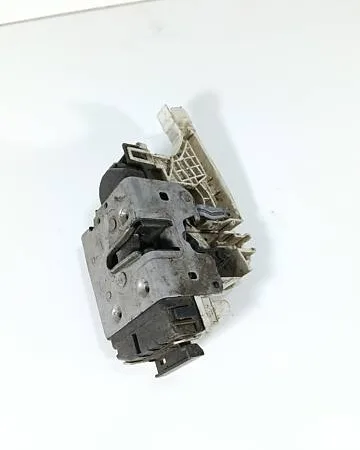 Замок дверей Правий Передній 45121168 Mercedes Sprinter W906