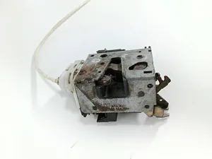 Замок дверей Правий Передній 8D1837016A Audi A4 B5