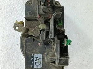 Замок дверей Правий Передній 90507060 Opel Vectra B 1995-1999