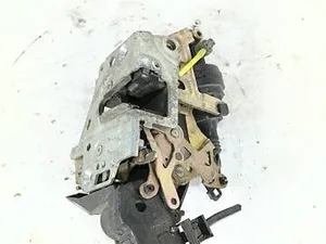 Замок дверей Правий Передній A2027201235 Mercedes W202, W210