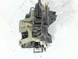 Замок дверей Правий Передній Volkswagen Passat B5