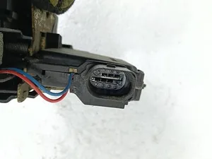 Замок дверей Правий Задній Audi A6 C5 1997-2005