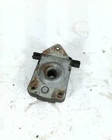 Замок капота BMW E39