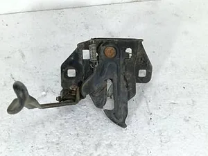 Замок капота Dodge Caravan 3 1995-2000