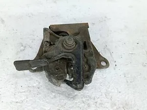 Замок капота Mazda 626 GF 1997-2002