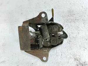 Замок капота Mazda 626 GF 1997-2002