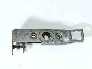 Замок капота нижній A9067500450 Mercedes Sprinter w906