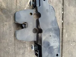 Замок кришки багажника 9627816980 Peugeot 607