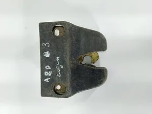 Замок кришки багажника 893827505A Audi 80 B3